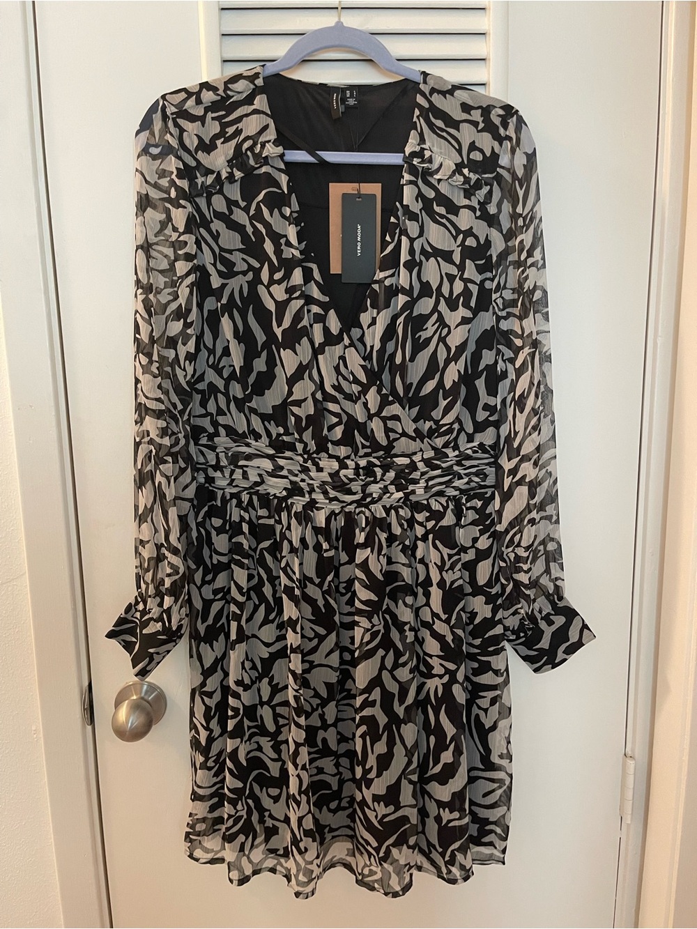 Vero Moda Black and Cream Abstract Wrap-Style Long Sleeve Dress